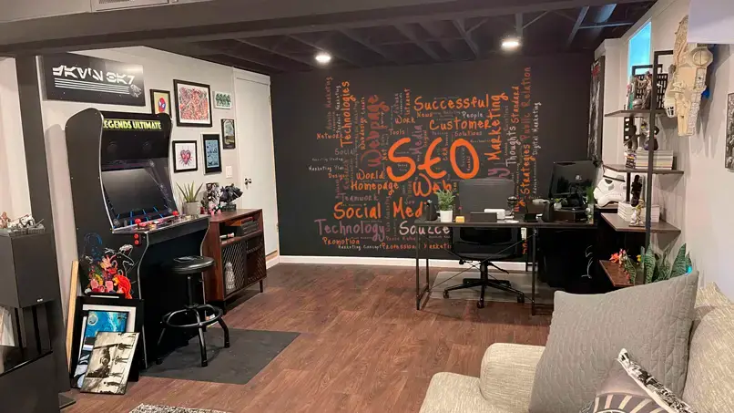 Mesa de trabalho da Agência Meeple, com o painel de métricas de um cliente aberto na tela